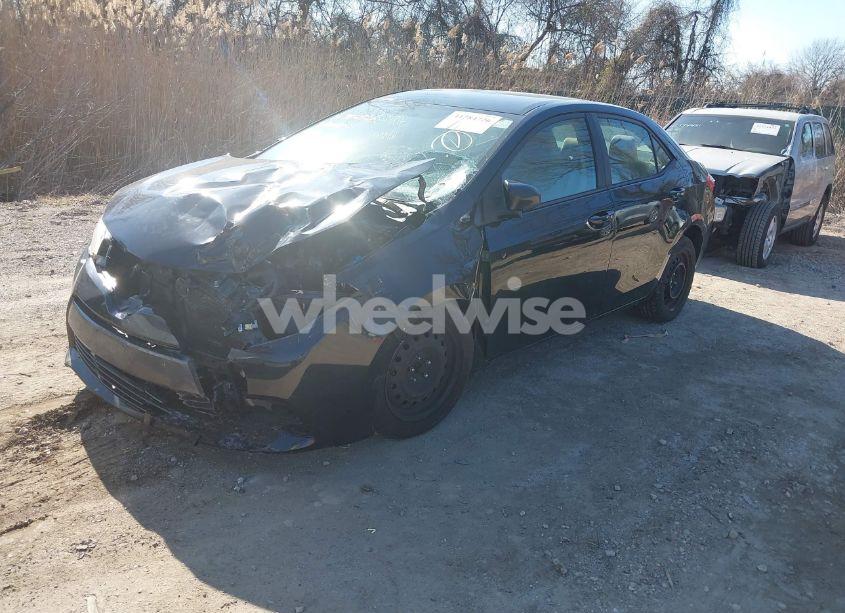 Photo 2 of 2015 Toyota Corolla LE (VIN 2T1BURHE5FC360123)