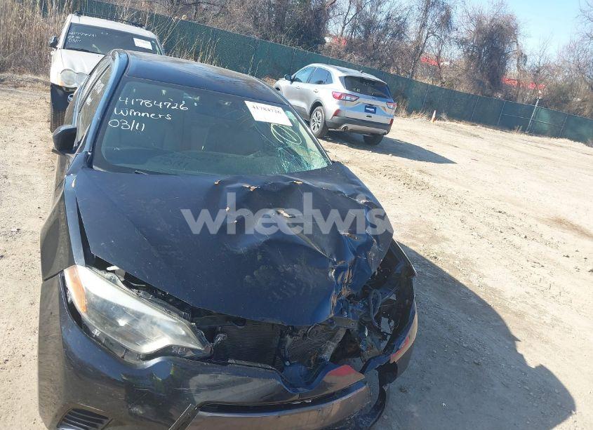 Photo 6 of 2015 Toyota Corolla LE (VIN 2T1BURHE5FC360123)