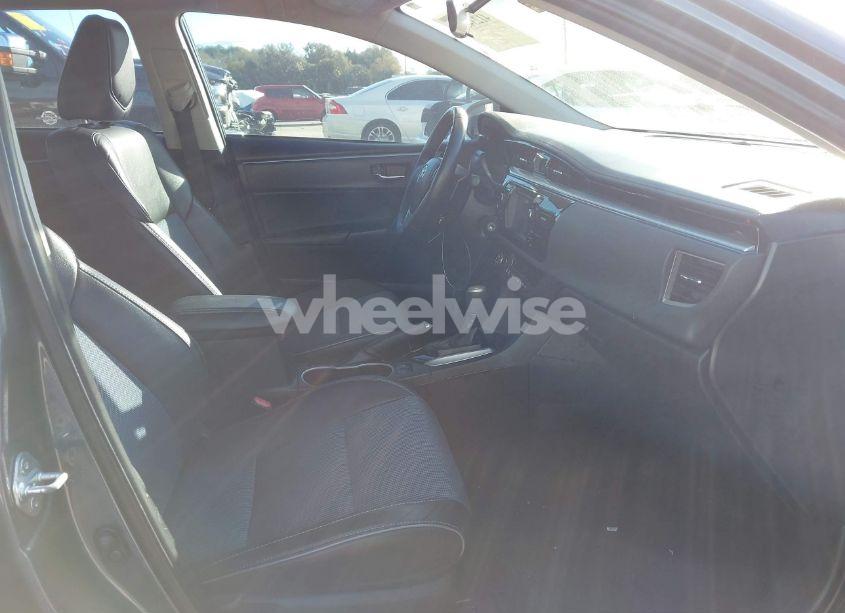 Photo 5 of 2015 Toyota Corolla S PLUS (VIN 2T1BURHE5FC365922)