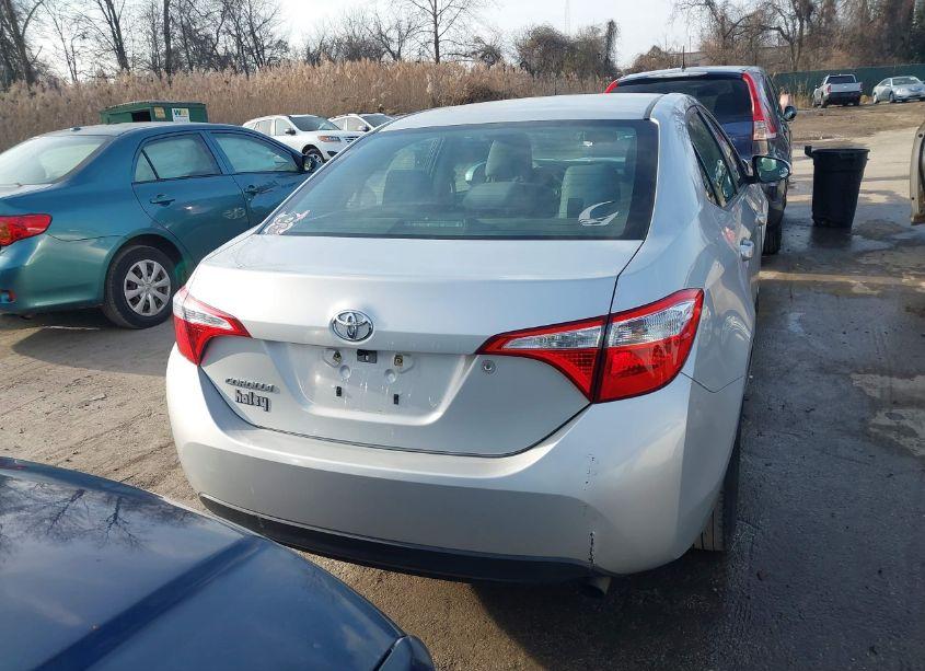 Photo 16 of 2015 Toyota Corolla L (VIN 2T1BURHE5FC372417)
