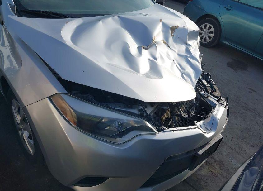 Photo 6 of 2015 Toyota Corolla L (VIN 2T1BURHE5FC372417)