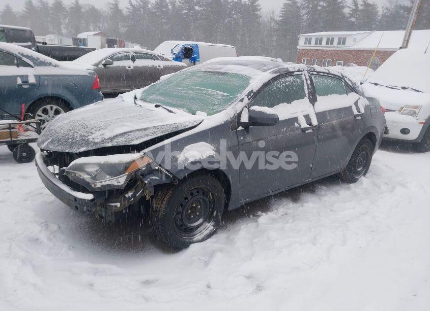 Photo 2 of 2015 Toyota Corolla LE (VIN 2T1BURHE5FC391503)