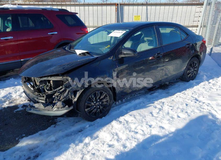 Photo 2 of 2015 Toyota Corolla LE (VIN 2T1BURHE5FC407649)