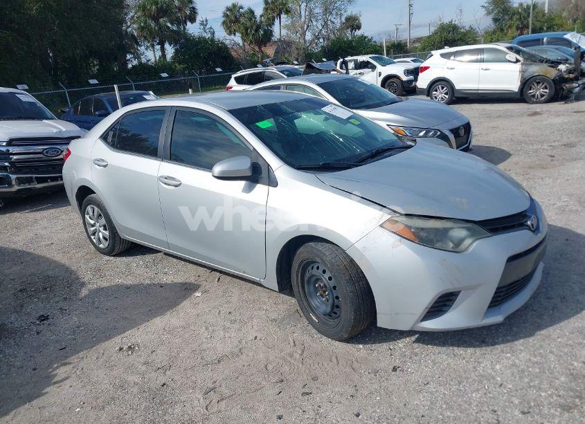 2015 Toyota Corolla LE (VIN 2T1BURHE5FC408073) main photo