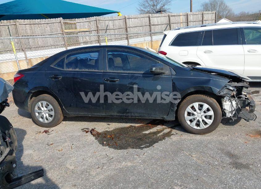 Photo 13 of 2015 Toyota Corolla L (VIN 2T1BURHE5FC412768)