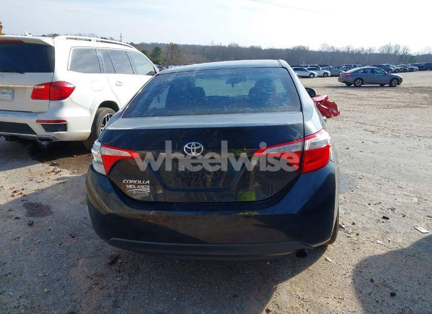Photo 16 of 2015 Toyota Corolla L (VIN 2T1BURHE5FC412768)