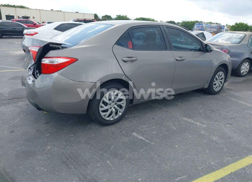 Photo 4 of 2015 Toyota Corolla LE (VIN 2T1BURHE5FC434253)