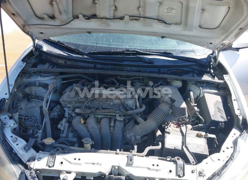 Photo 10 of 2015 Toyota Corolla LE (VIN 2T1BURHE5FC437900)