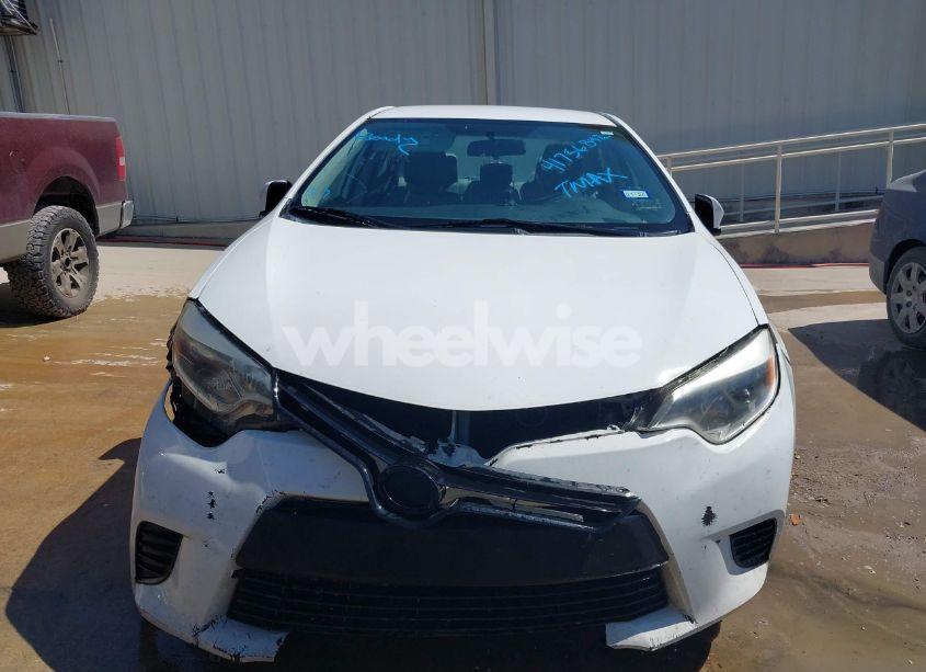 Photo 12 of 2015 Toyota Corolla LE (VIN 2T1BURHE5FC437900)