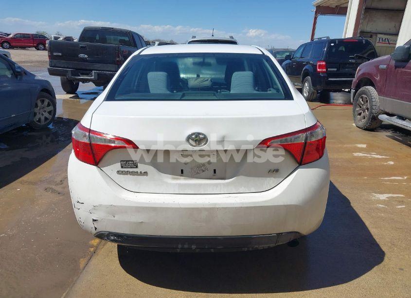 Photo 16 of 2015 Toyota Corolla LE (VIN 2T1BURHE5FC437900)
