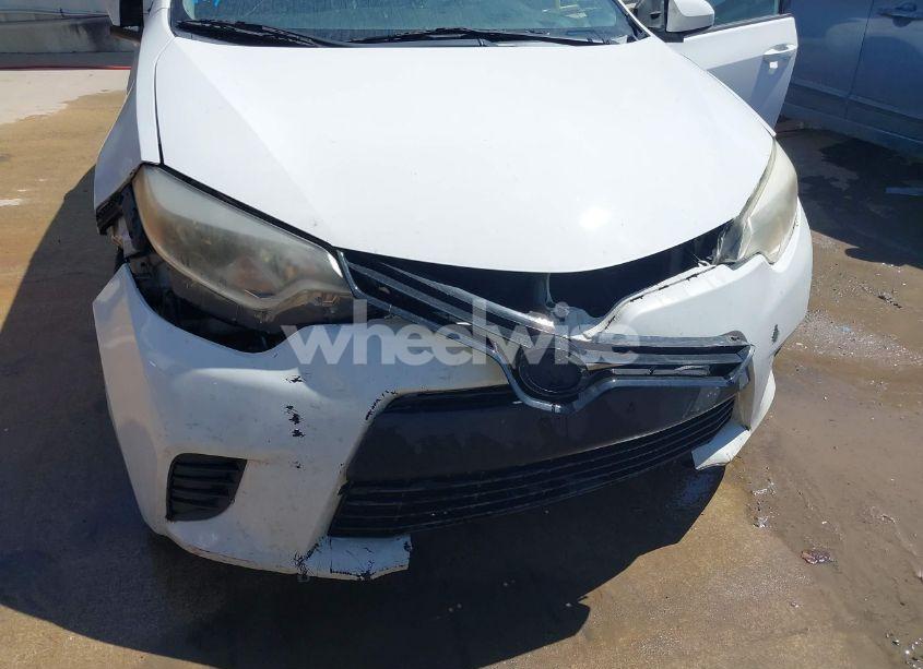 Photo 6 of 2015 Toyota Corolla LE (VIN 2T1BURHE5FC437900)