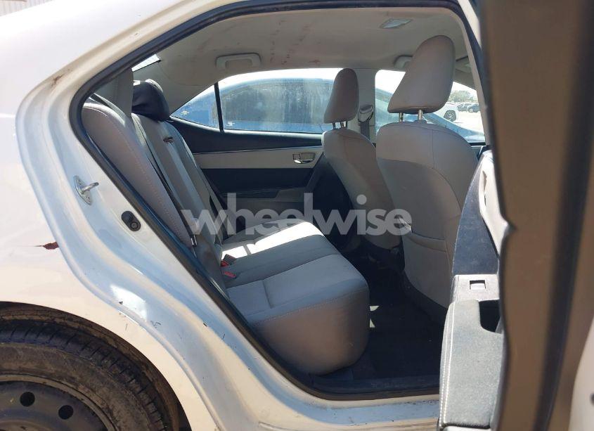 Photo 8 of 2015 Toyota Corolla LE (VIN 2T1BURHE5FC437900)