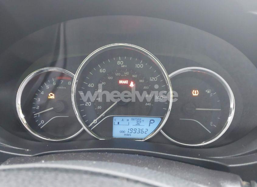 Photo 7 of 2015 Toyota Corolla LE (VIN 2T1BURHE5FC447102)