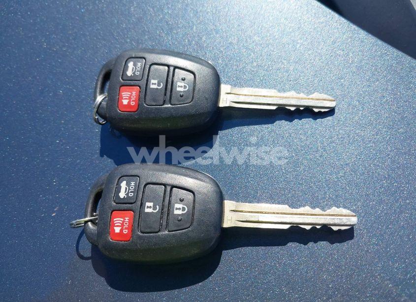 Photo 11 of 2015 Toyota Corolla S PLUS (VIN 2T1BURHE5FC452350)