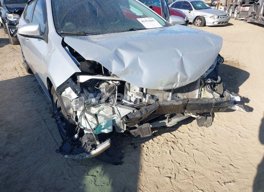 Photo 6 of 2015 Toyota Corolla LE (VIN 2T1BURHE5FC454499)