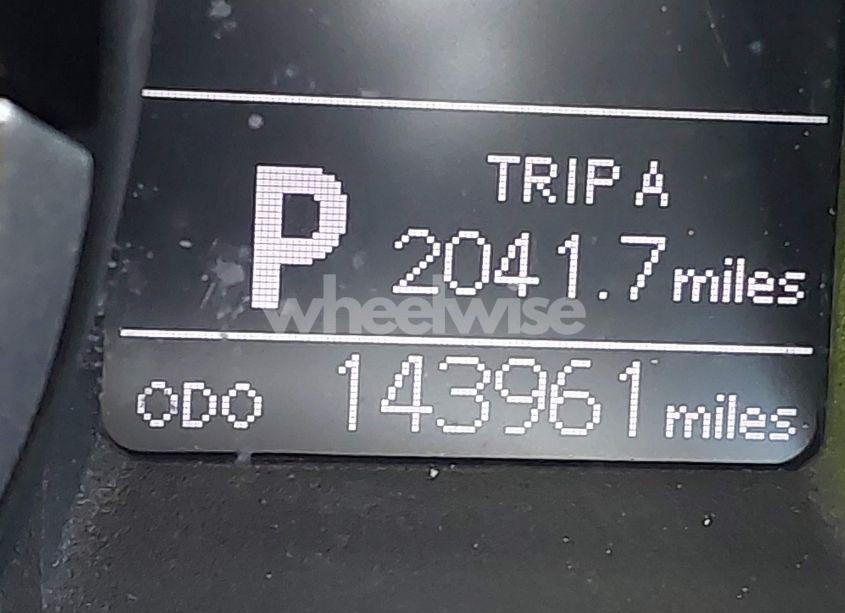 Photo 15 of 2015 Toyota Corolla S PLUS (VIN 2T1BURHE5FC458942)