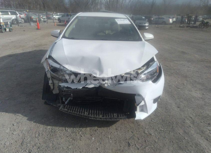 Photo 12 of 2015 Toyota Corolla LE (VIN 2T1BURHE5FC461789)