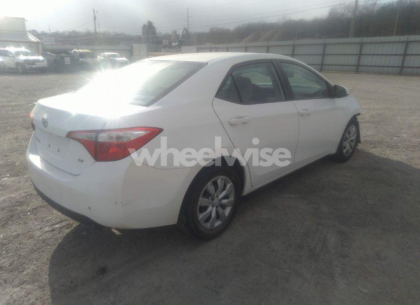 Photo 4 of 2015 Toyota Corolla LE (VIN 2T1BURHE5FC461789)