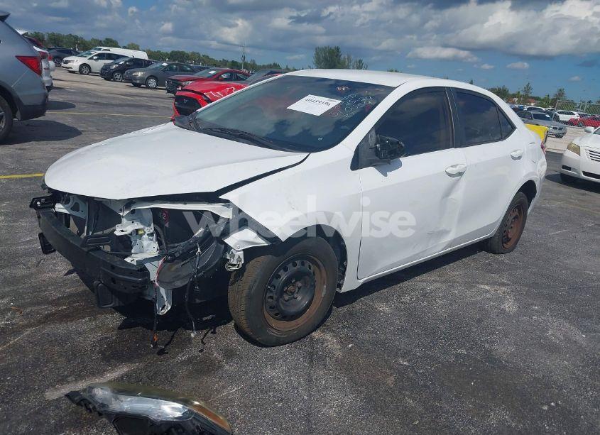 Photo 2 of 2016 Toyota Corolla L (VIN 2T1BURHE5GC510054)