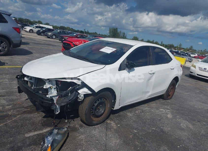 Photo 6 of 2016 Toyota Corolla L (VIN 2T1BURHE5GC510054)