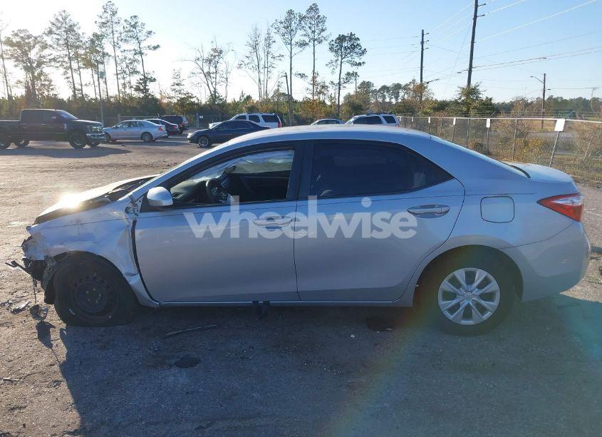 Photo 13 of 2016 Toyota Corolla L (VIN 2T1BURHE5GC517117)