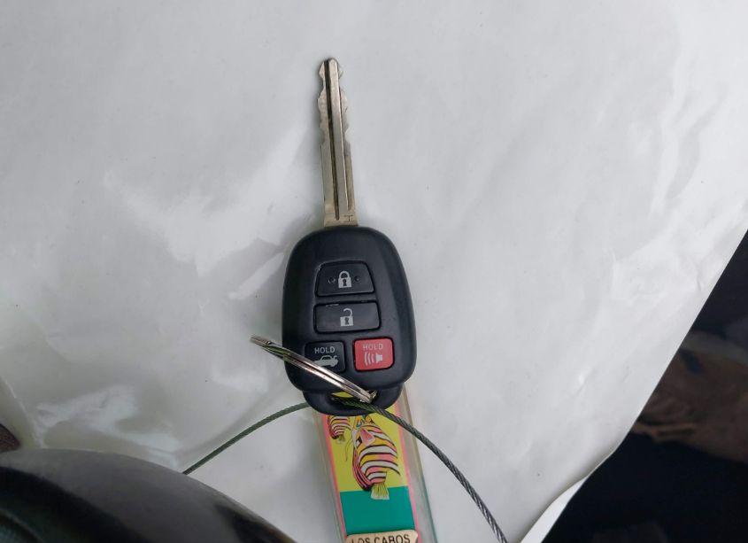 Photo 11 of 2016 Toyota Corolla LE (VIN 2T1BURHE5GC523418)