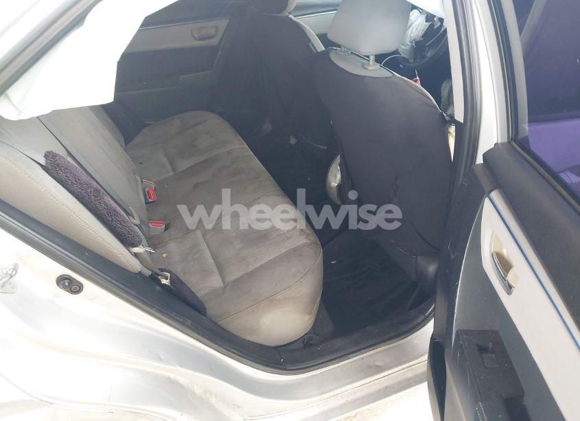 Photo 8 of 2016 Toyota Corolla LE (VIN 2T1BURHE5GC544186)