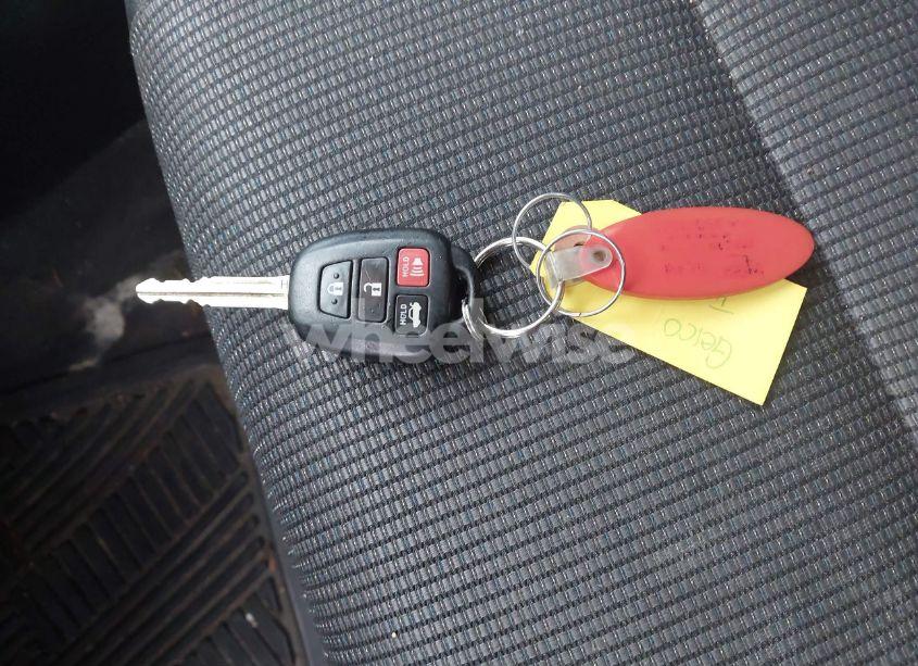 Photo 11 of 2016 Toyota Corolla S PLUS (VIN 2T1BURHE5GC565491)