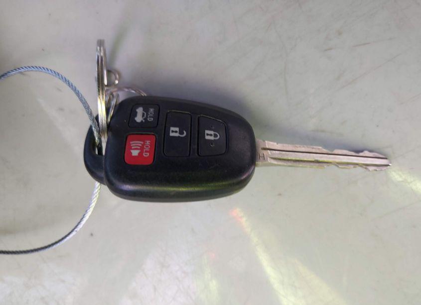 Photo 11 of 2016 Toyota Corolla S PLUS (VIN 2T1BURHE5GC572134)