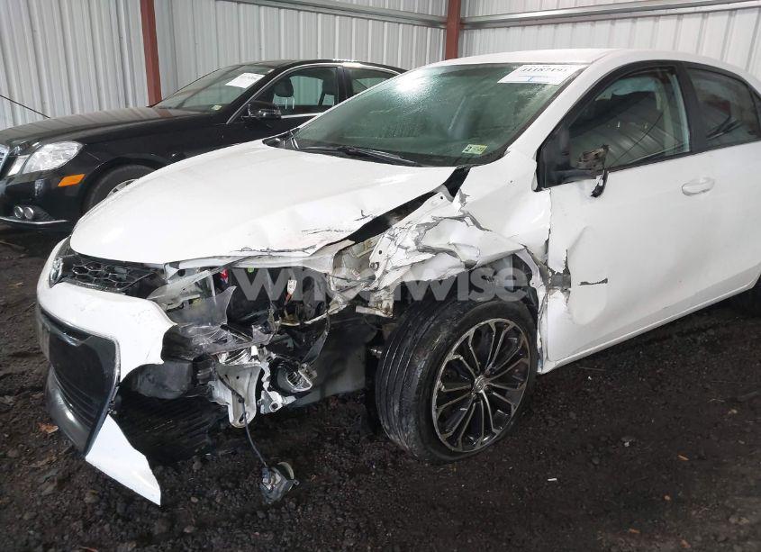 Photo 6 of 2016 Toyota Corolla L/LE/LE PLS/PRM/S/S PLS (VIN 2T1BURHE5GC581626)