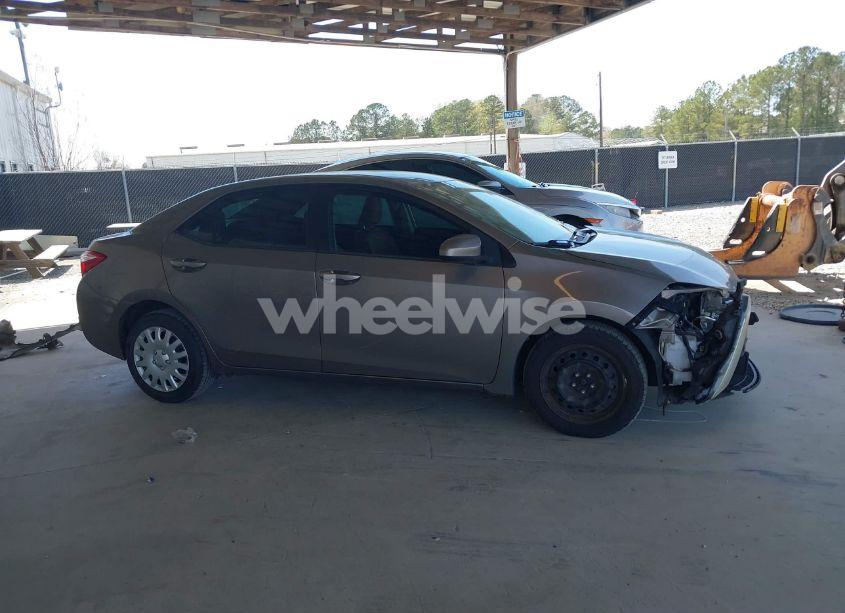Photo 14 of 2016 Toyota Corolla LE (VIN 2T1BURHE5GC615418)