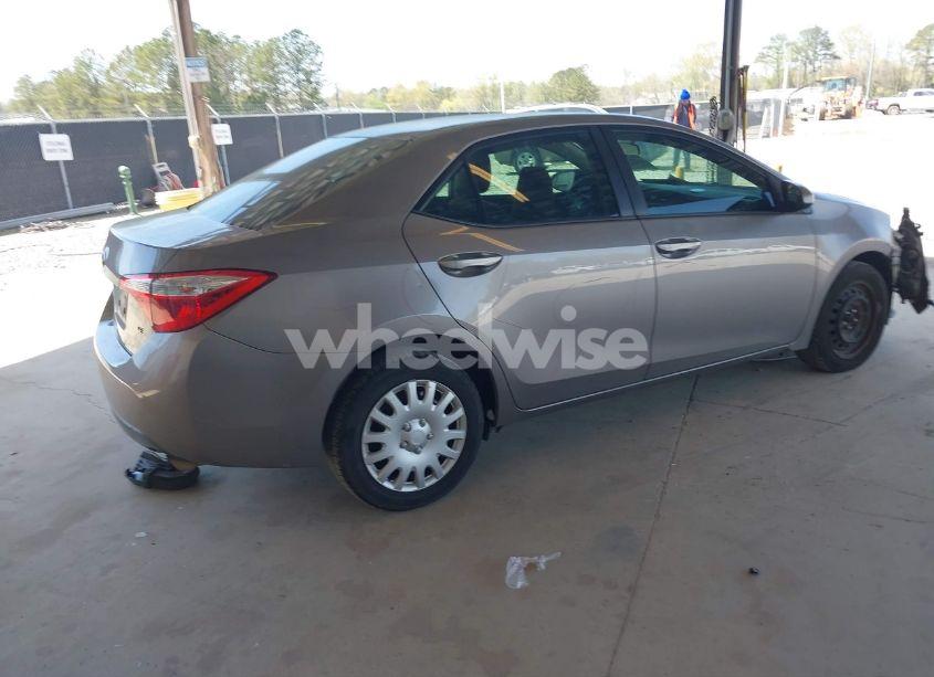 Photo 4 of 2016 Toyota Corolla LE (VIN 2T1BURHE5GC615418)