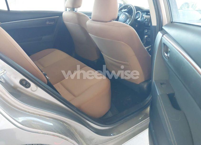 Photo 8 of 2016 Toyota Corolla LE (VIN 2T1BURHE5GC615418)