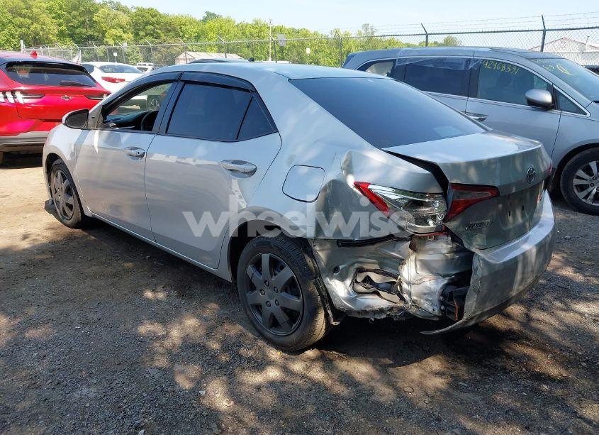 Photo 3 of 2016 Toyota Corolla LE (VIN 2T1BURHE5GC653053)