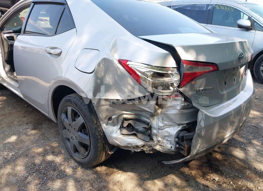 Photo 6 of 2016 Toyota Corolla LE (VIN 2T1BURHE5GC653053)