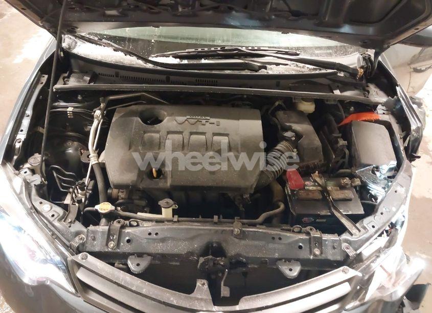 Photo 10 of 2016 Toyota Corolla LE (VIN 2T1BURHE5GC653473)