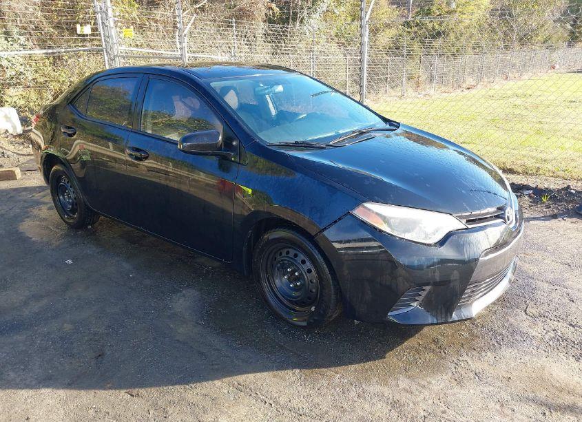 2016 Toyota Corolla LE (VIN 2T1BURHE5GC666448) main photo