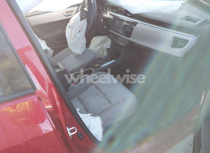 Photo 5 of 2016 Toyota Corolla LE (VIN 2T1BURHE5GC682990)