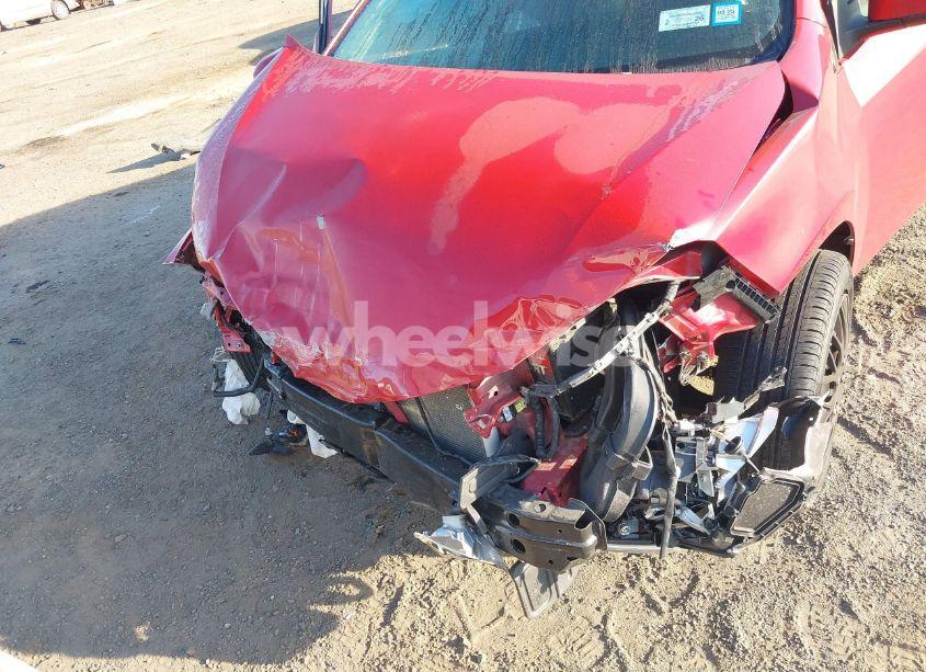 Photo 6 of 2016 Toyota Corolla LE (VIN 2T1BURHE5GC682990)