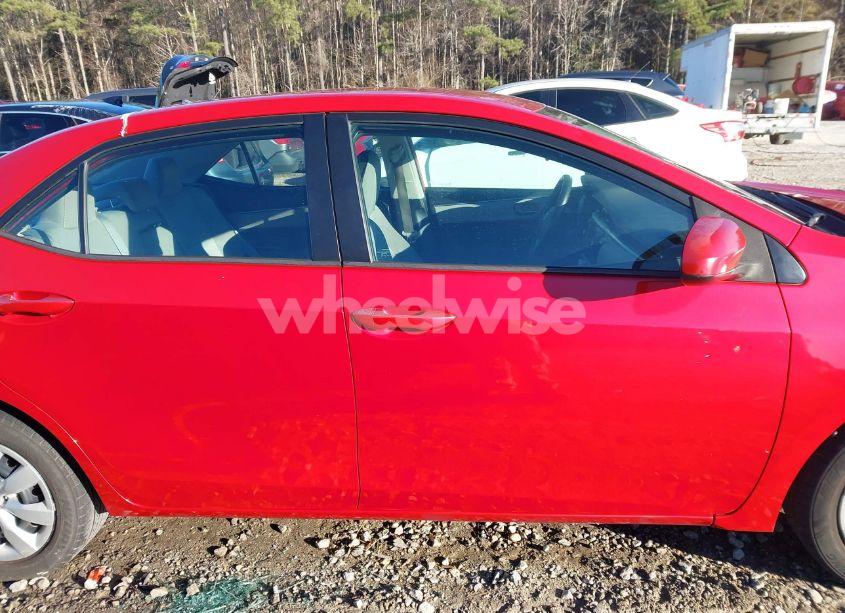 Photo 13 of 2016 Toyota Corolla LE (VIN 2T1BURHE5GC684772)