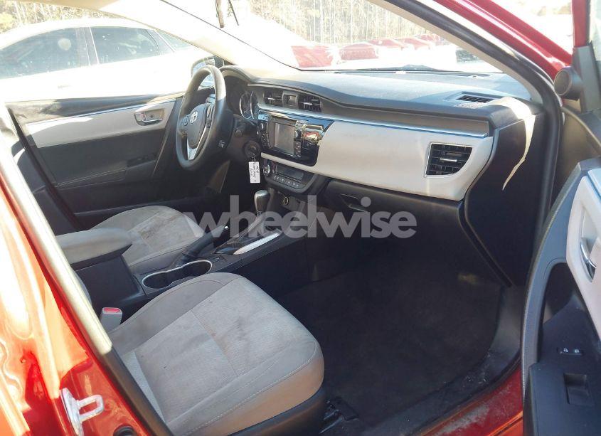 Photo 5 of 2016 Toyota Corolla LE (VIN 2T1BURHE5GC684772)