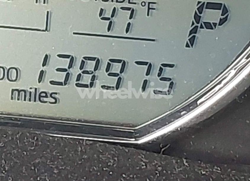 Photo 15 of 2016 Toyota Corolla LE (VIN 2T1BURHE5GC698820)