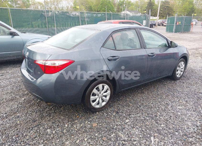 Photo 4 of 2016 Toyota Corolla LE (VIN 2T1BURHE5GC698820)