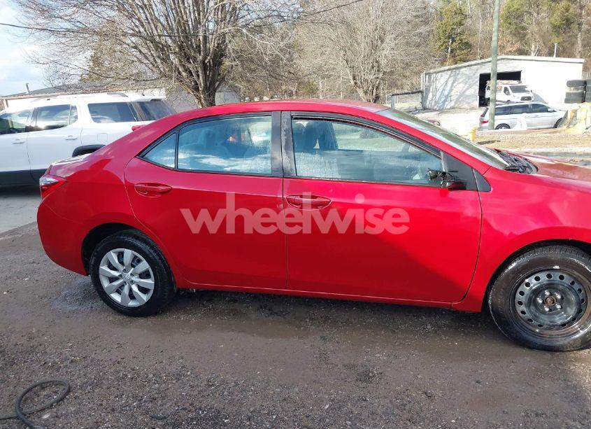 Photo 13 of 2016 Toyota Corolla LE (VIN 2T1BURHE5GC729984)