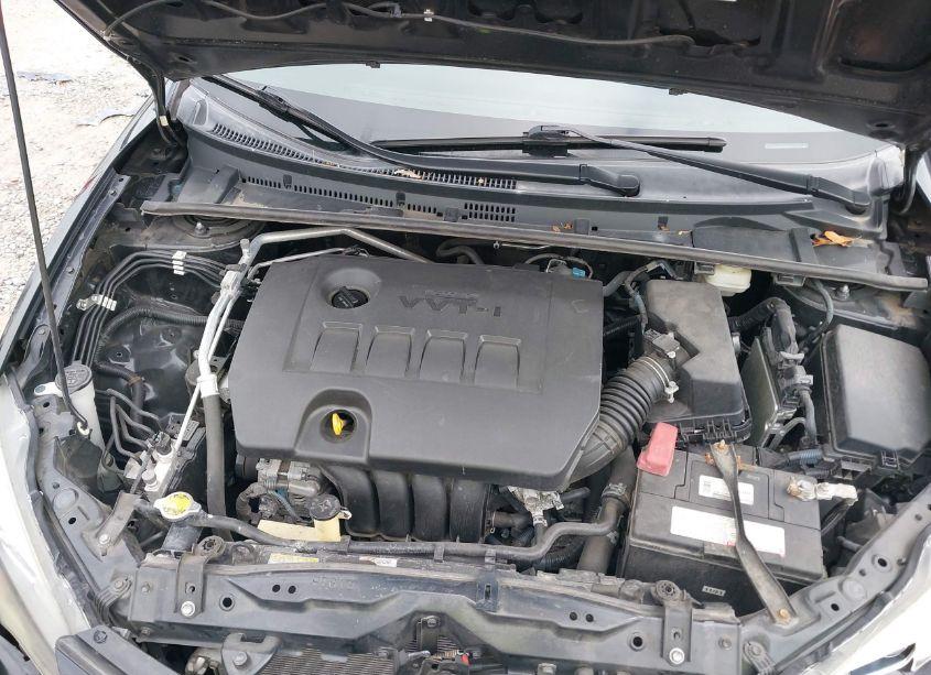 Photo 10 of 2017 Toyota Corolla L/LE/XLE/SE/XSE (VIN 2T1BURHE5HC767166)