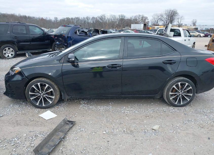 Photo 14 of 2017 Toyota Corolla L/LE/XLE/SE/XSE (VIN 2T1BURHE5HC767166)