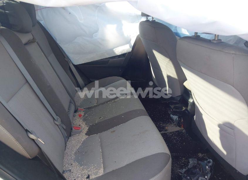 Photo 8 of 2017 Toyota Corolla LE (VIN 2T1BURHE5HC769757)