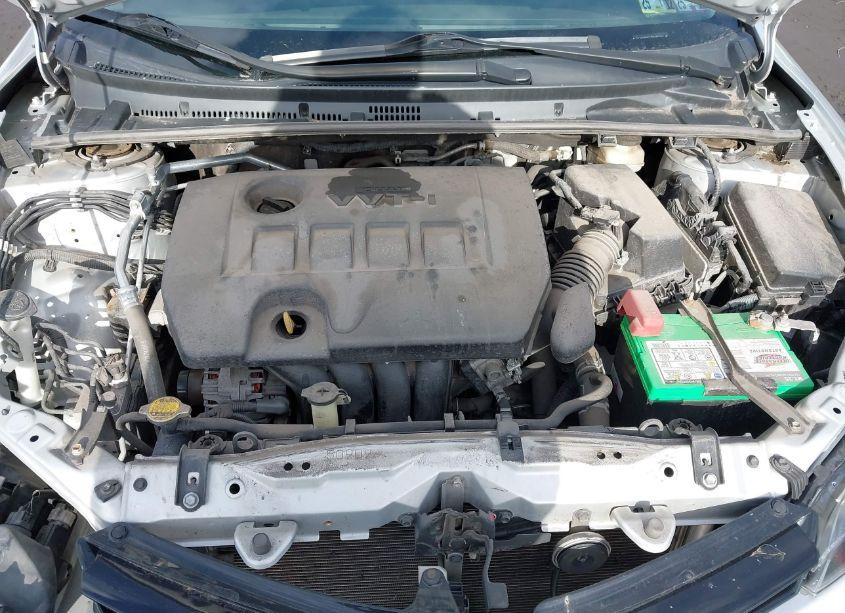 Photo 10 of 2017 Toyota Corolla LE (VIN 2T1BURHE5HC770262)