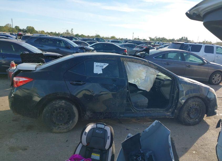 Photo 13 of 2017 Toyota Corolla L (VIN 2T1BURHE5HC784159)