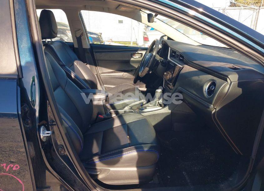 Photo 5 of 2017 Toyota Corolla XSE (VIN 2T1BURHE5HC799115)